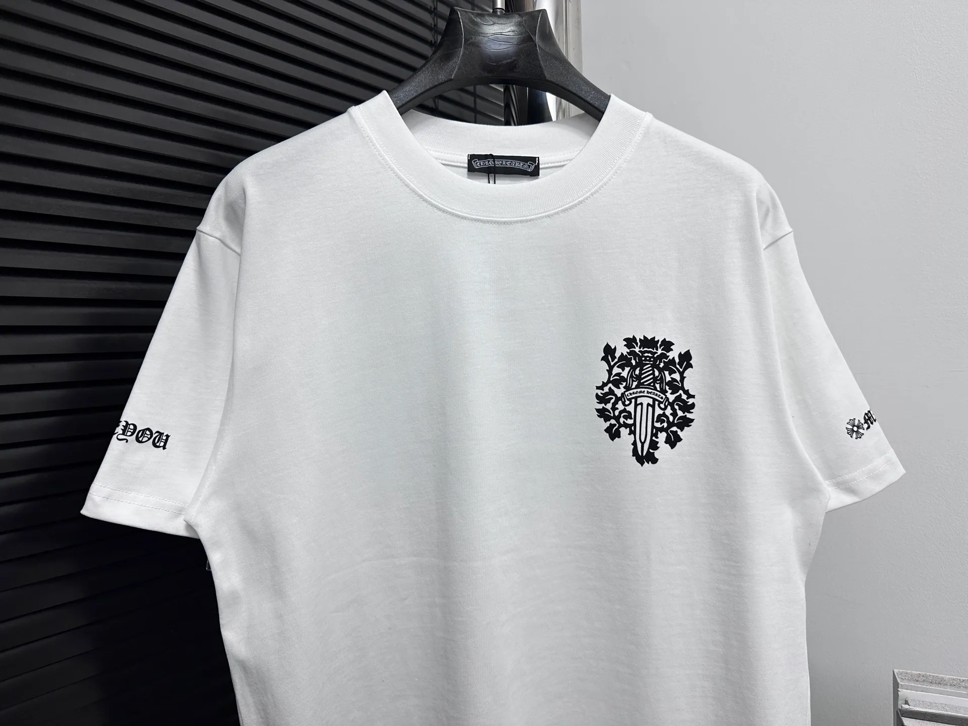 🅿️170 [Chrome heart*] Chrome heart 25ss early spring new short-sleeved T-shirt ·280g 100% cotton double yarn jersey fabric ·Special thickened 32 pieces of double-strand 1x1 thread in the same cylinder custom dyeing ·Double-needle stitching and cross-stitching technology ·Original main mark washed tag Color: Black White Size: S-XL